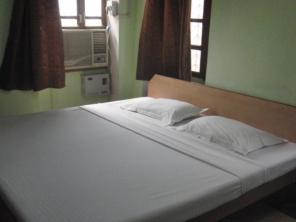 Shivakashi Guest House พาราณสี ห้อง รูปภาพ