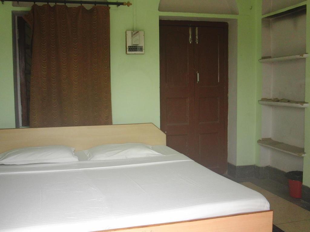 Shivakashi Guest House พาราณสี ภายนอก รูปภาพ